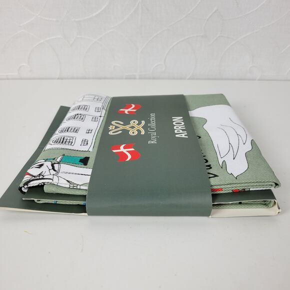 Royal Collection Copenhagen Apron Green Scandinavian Souvenir Collage Cotton NEW - Picture 2 of 11